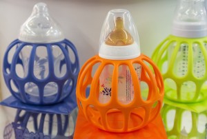 children_baby_bottle_protection_child_infant_birth_young-437214.jpg!d